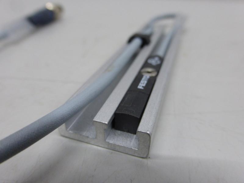 Sensor, Näherungsschalter, Magnetschalter, Initiator Sensor, Näherungsschalter, Magnetschalter, Initiator