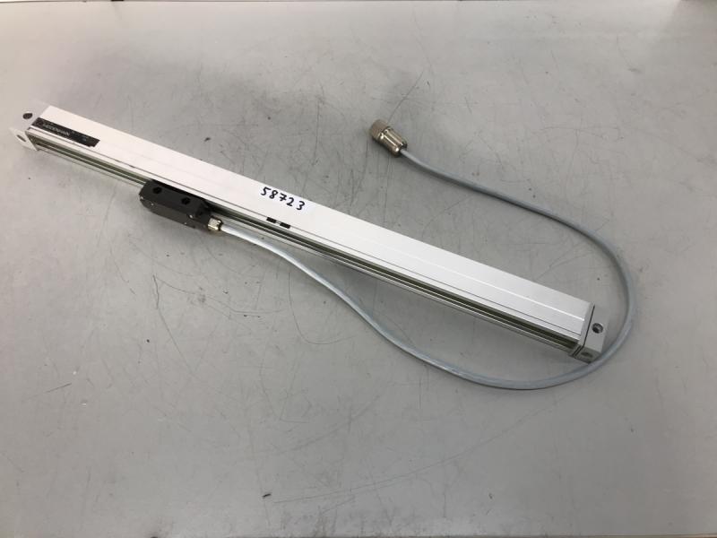 Glasmaßstab, inkrementales Längenmesssystem, Linear Scale, Maßstab mit Glaslineal für Positionsanzeige Glasmaßstab, inkrementales Längenmesssystem, Linear Scale, Maßstab mit Glaslineal für Positionsanzeige