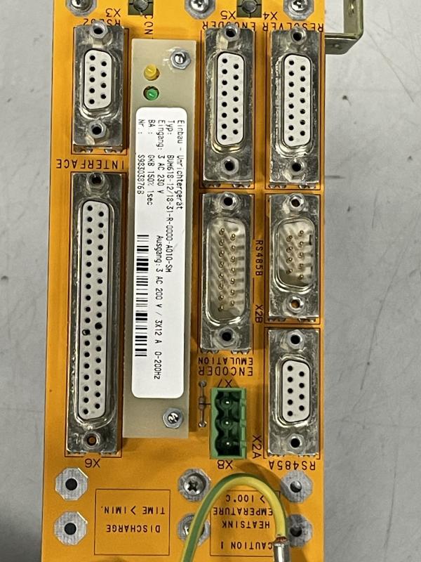 Defekter Wechselstromrichter, 3 Phasen AC-Servoantrieb, Servosteller, Servoumrichter, Antriebsregler