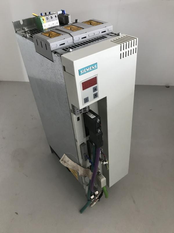 Kompakt PLUS Frequenzumrichter AC-AC, AC- Servoantrieb, Servosteller, Servoumrichter, Servoregler, Antriebsregler, Frequenzumrichter, Motion Control Kompakt PLUS Frequenzumrichter AC-AC, AC- Servoantrieb, Servosteller, Servoumrichter, Servoregler, Antriebsregler, Frequenzumrichter, Motion Control