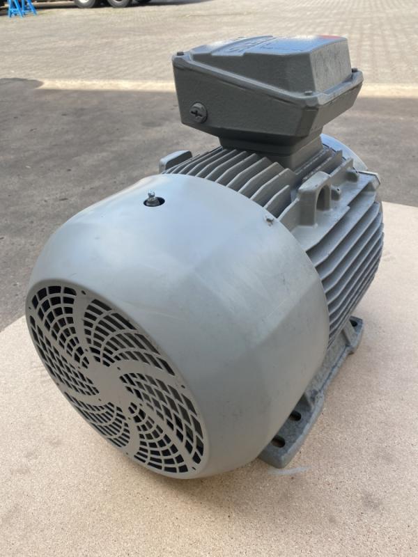 Drehstrom Elektromotor 11 kW Drehstrommotor Kraftstrommotor, E-Motor, Käfigläufer, Asynchronmotor