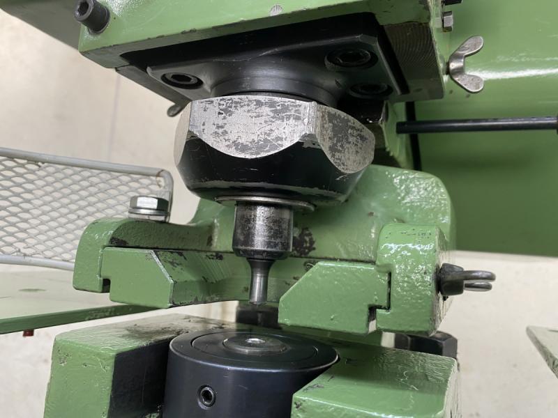 Lochstanze, Exzenterstanze