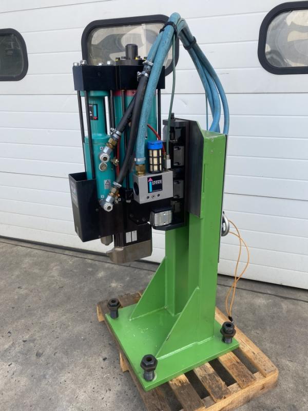 Clinch-Einheit TOX - Clinchpresse, Pneumatische-Hydro Toxpresse
