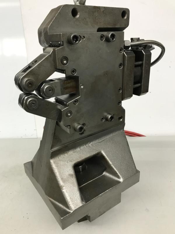 Hydraulische selbstzentrierende Lünette, Luenette, Lynette Passend für Drehmaschine