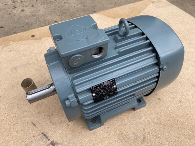 Drehstrom Elektromotor 0,9/3,6 kW Dahlandermotor  Kraftstrommotor, E-Motor, Käfigläufer