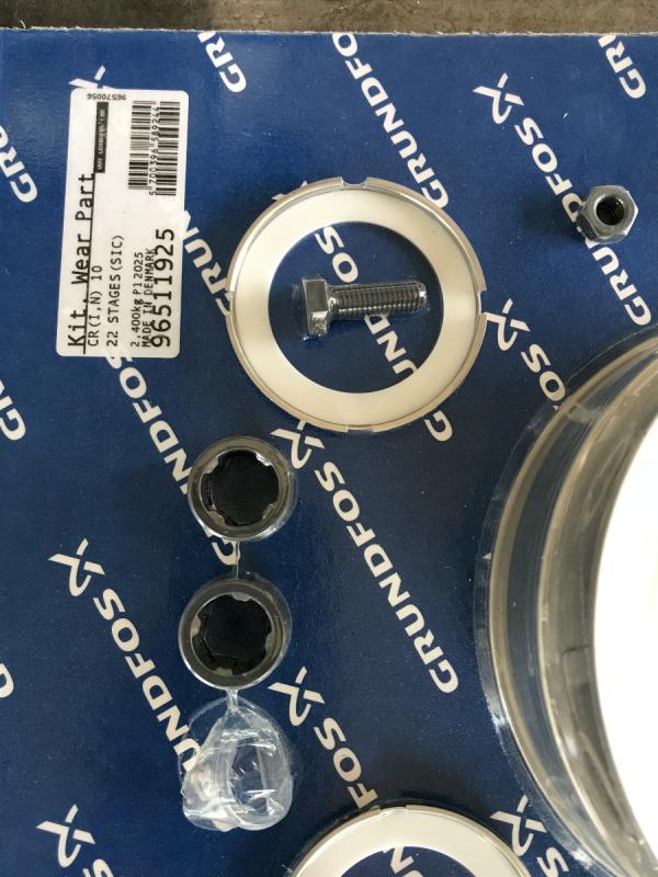 Vertikale mehrstufige Hochdruckkreiselpumpe, Neuwertige Kreiselpumpe als Ersatzteilspender