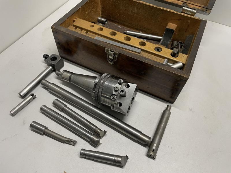 Universal Plan- und Ausdrehkopf, Spindelwerkzeug, Spindelkopf mit SK40 Universal Plan- und Ausdrehkopf, Spindelwerkzeug, Spindelkopf mit SK40