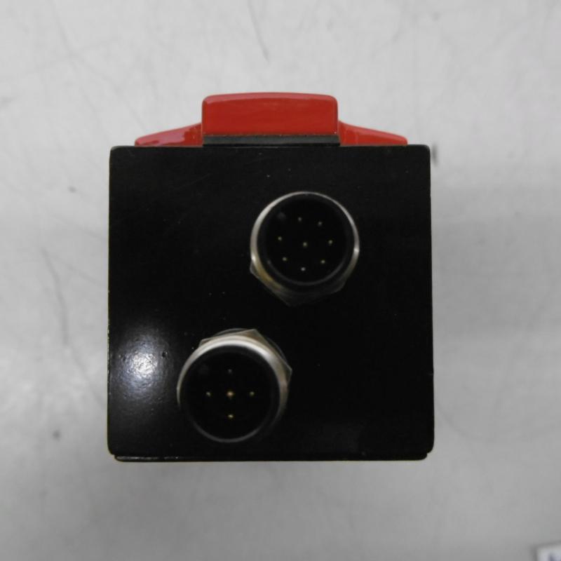 Berührungsloser Sicherheitsschalter, Sicherheitszuhaltung, Endschalter,  Sicherheitsschalter, zwangsgeführter Sicherheitsschalter mit Betätiger