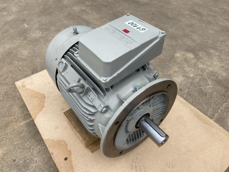 Drehstrom Elektromotor 30 kW Drehstrommotor Kraftstrommotor, E-Motor, Käfigläufer, Asynchronmotor Drehstrom Elektromotor 30 kW Drehstrommotor Kraftstrommotor, E-Motor, Käfigläufer, Asynchronmotor