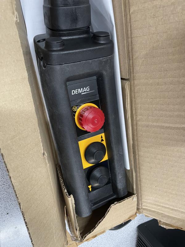Bedienflasche, Steuerschalter mit Direktsteuerung für DEMAG Hubwerk
