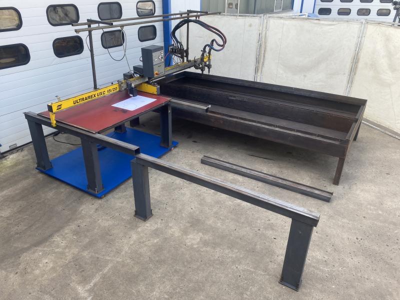 Brennschneidmaschine mit fotooptischer Nachlaufsteuerung