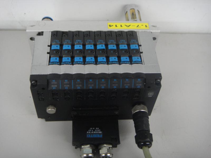 Ventilblock, Ventilinsel mit 8 Stück 3/2 Wegeventile und 24 Volt Magnetventile