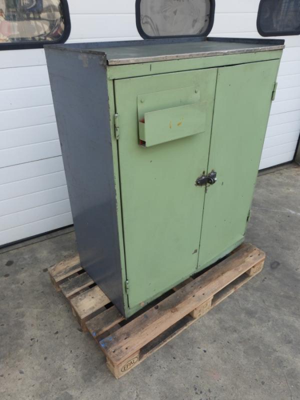 Metallschrank mit 2 Türen Blechschrank