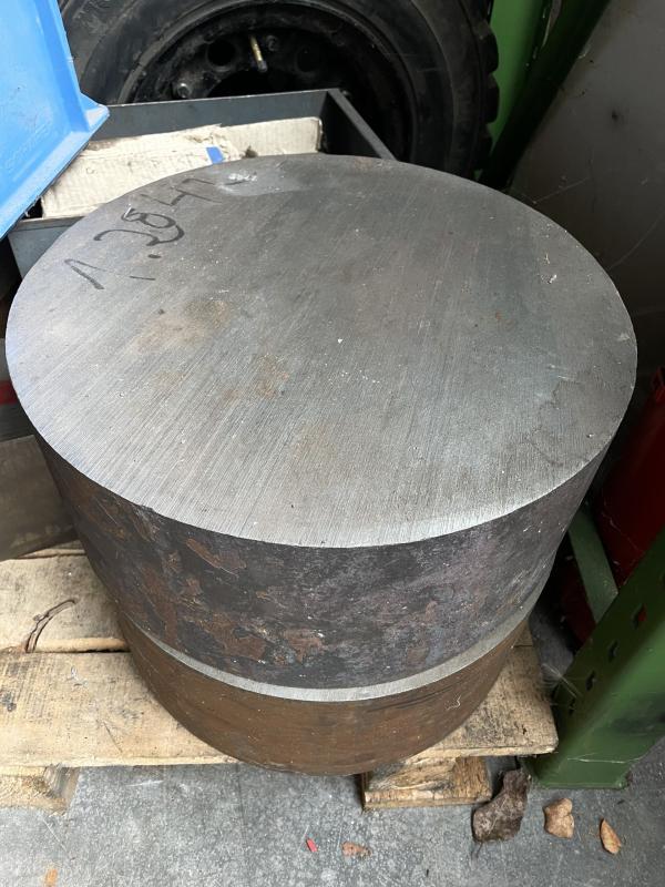 160 kg Werkzeugstahl, Kaltarbeitsstahl 1.2842, Rundmaterial, Wellenabschnitt Welle, Stahlklotz