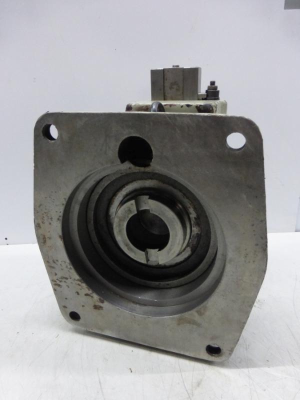 Nutenstoßkopf für Fräsmaschine CCCP / UDSSR, Montage an Stelle vom Vertikalfräskopf, Fräskopf