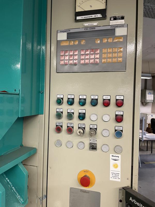 Kondensatorentlade Schweißmaschine, Kondensatorentladungsschweißen, Punkt- Buckel-Schweißmaschine