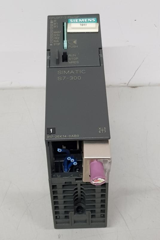 SPS Speicherprogramierbare Steuerung Zentralbaugruppe Profibus und Ethernet (LAN) Anschluss