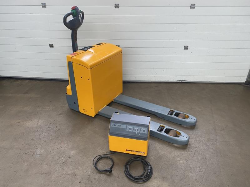 Elektro-Gehstapler, Niederflurhubwagen, Ameise, Deichselstapler