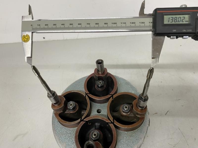 4-Spindel Bohrkopf, verstellbarer Mehrspindelbohrkopf