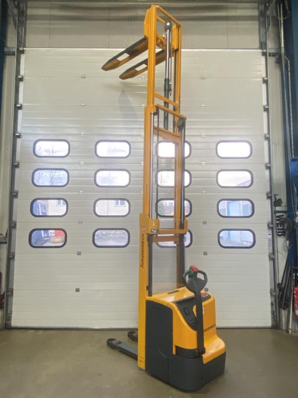 Elektro - Gehstapler, Deichselstapler, Traglast 1400 kg, Hubhöhe 4300 mm