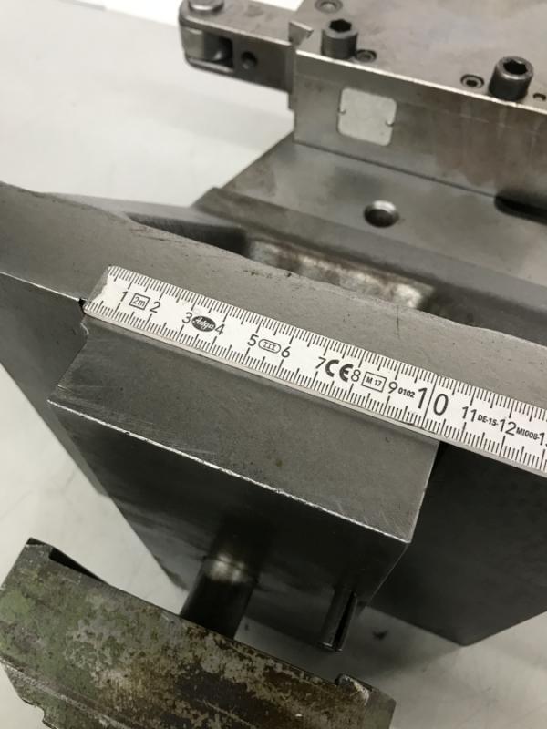 Hydraulisch selbstzentrierende Lünette, Luenette, Lynette Passend für Drehmaschine