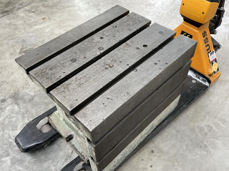 Aufspannwürfel für Radialbohrmaschine,  Aufspannplatte, Aufspannwürfel, Aufspannklotz