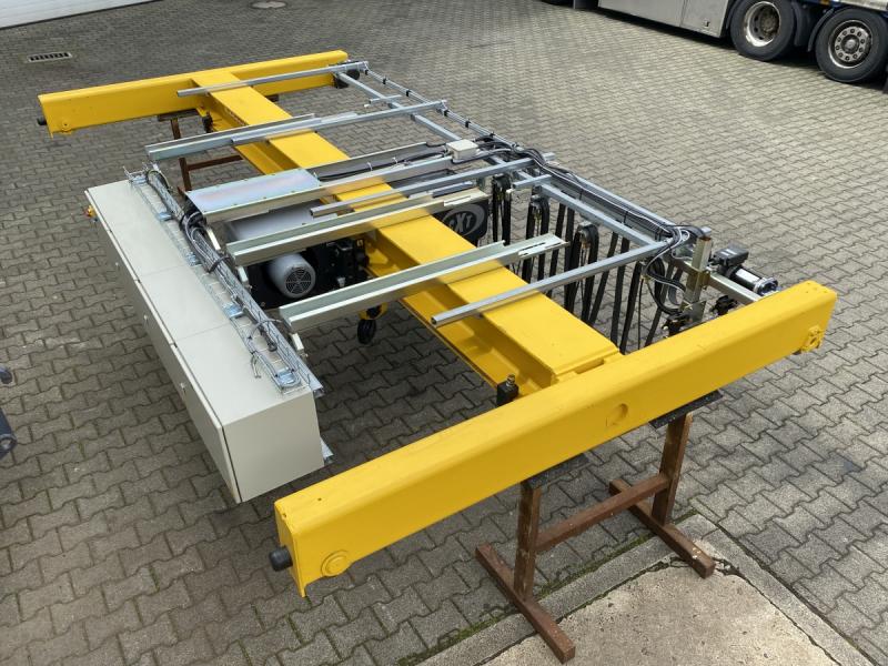 Einträger-Brückenkran mit Hubwerk, Kranbrücke 5 Tonnen, Spurweite 4650 mm