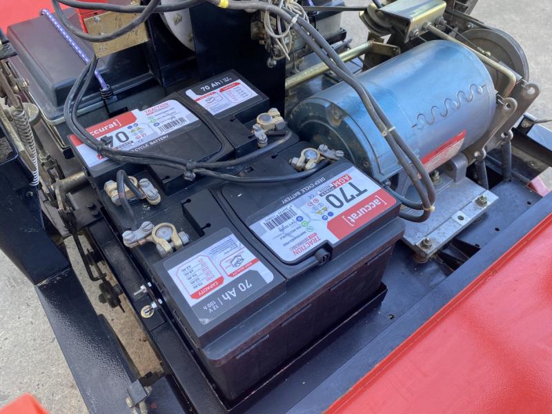 Kehrmaschine, Kehr-Saugmaschine, Elektro - Kehrmaschine