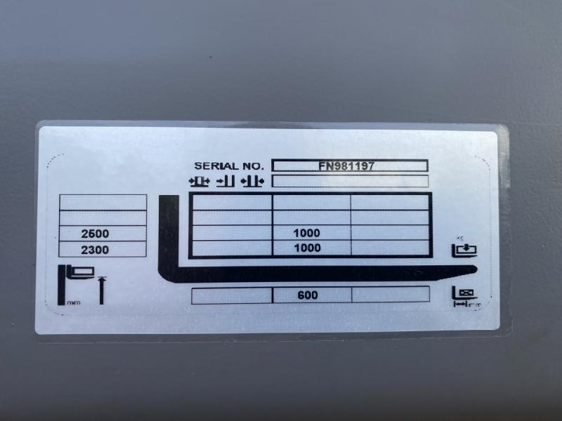 Elektro - Gehstapler, Deichselstapler + Neue Batterie, Traglast 1000 kg, Hubhöhe 2500 mm