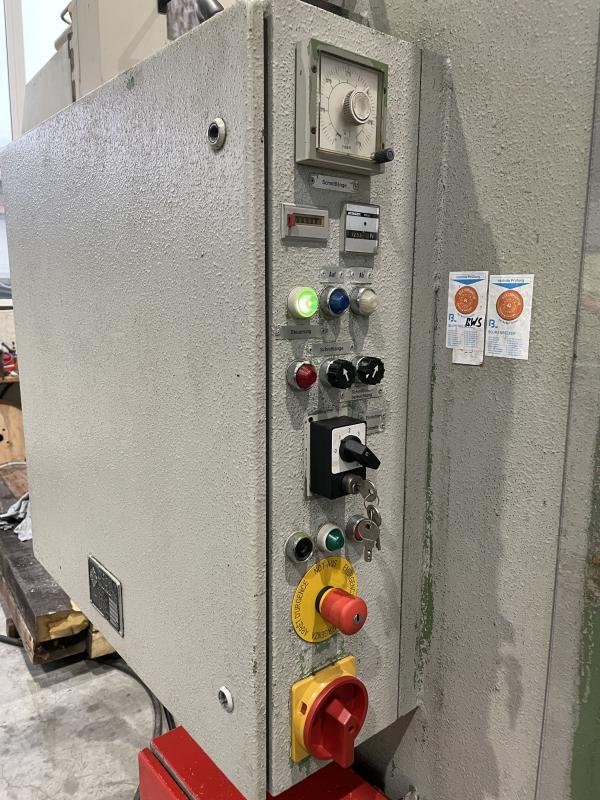 Hydraulische Tafelschere 3000 x 20 mm