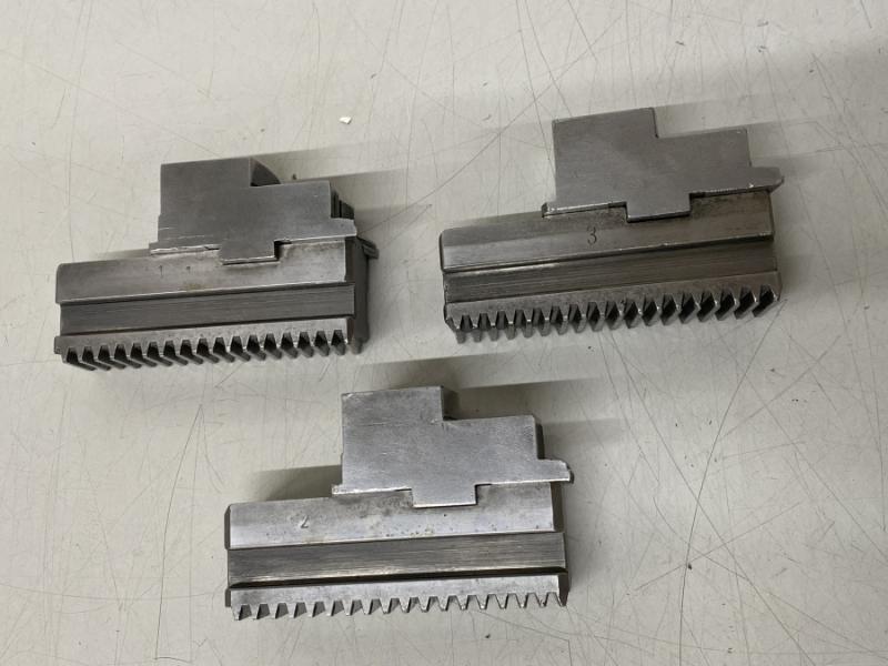 3-Backen Keilstangen-Drehfutter