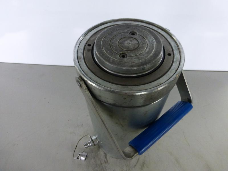 Einfachwirkender Hydraulikzylinder mit Federrückzug, Hydraulikstempel, Lukaszylinder, Maschinenheber