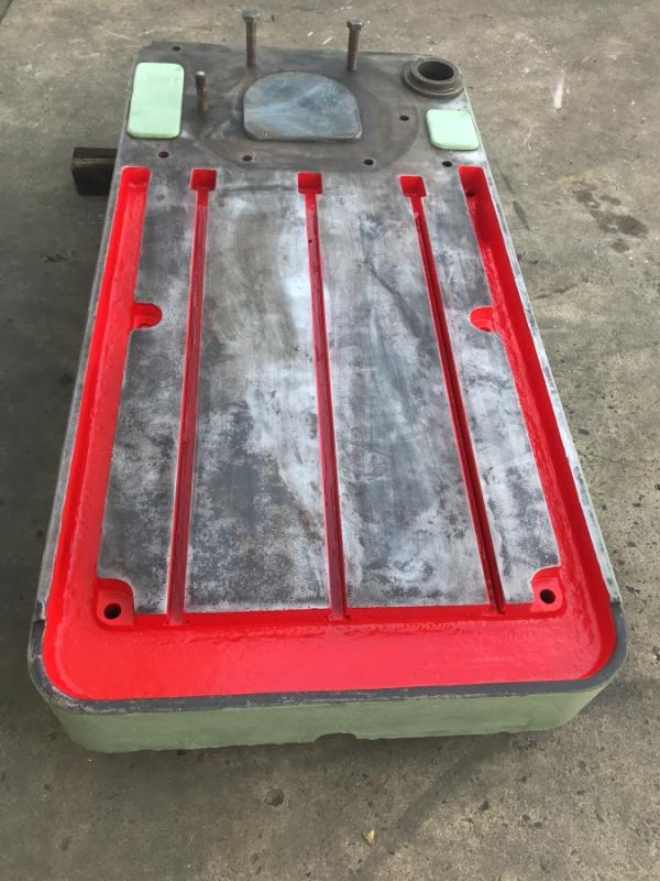 Aufspannplatte mit T-Nuten aus Stahlguß-Grauguß, Grundplatte von Radialbohrmaschine