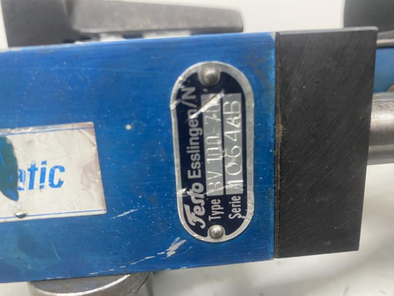 Pneumatischer Zangenvorschub, Bandvorschub - Ersatzteilspender - Andruckplatte (Kolben) fehlt