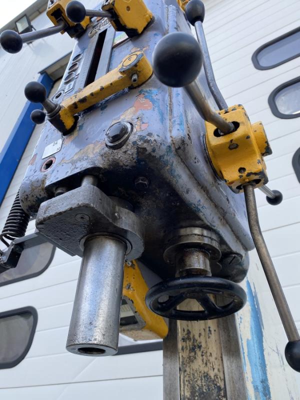 Kastenständerbohrmaschine, Getriebebohrmaschine