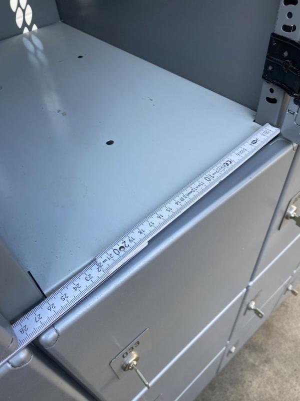 Schließfachschrank, Fächerschrank mit 20 Einzelschließfächern