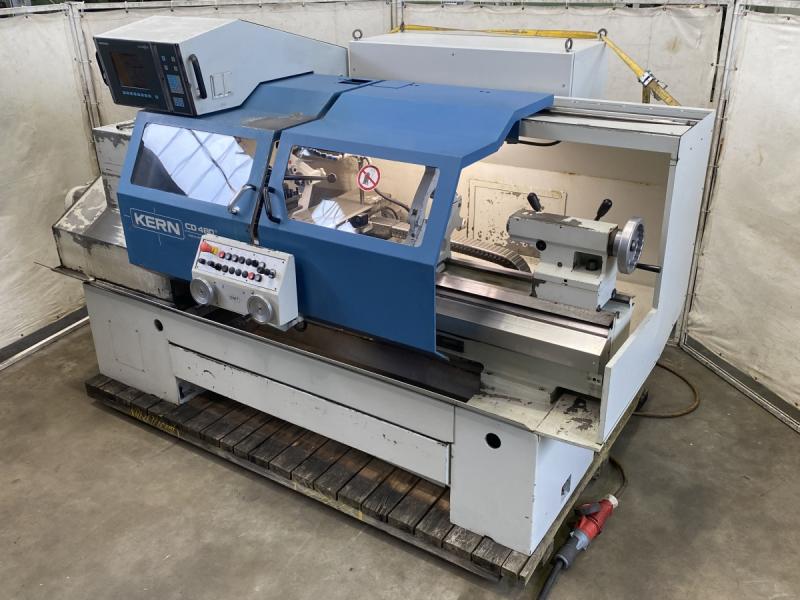 CNC Zyklengesteuerte Drehmaschine mit Zyklen-Steuerung HEIDENHAIN Manual Plus 3110