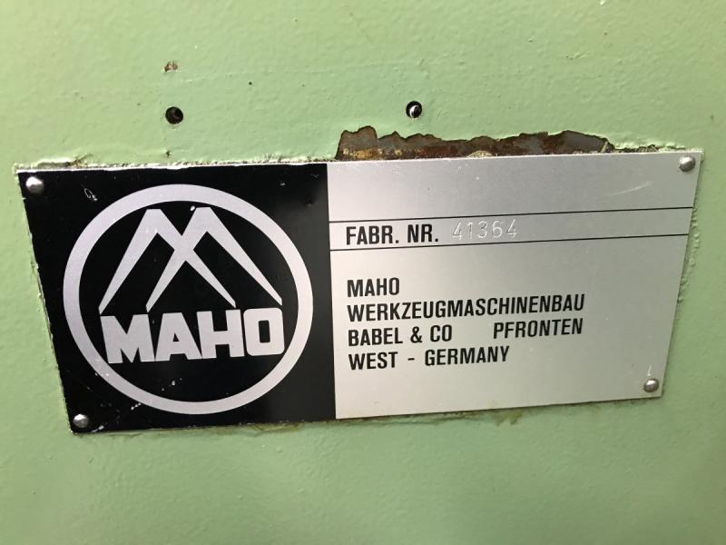 Univ. Werkzeugfräsmaschine, Fräsmaschine mit Handrädern und Digitalanzeige Heidenhain