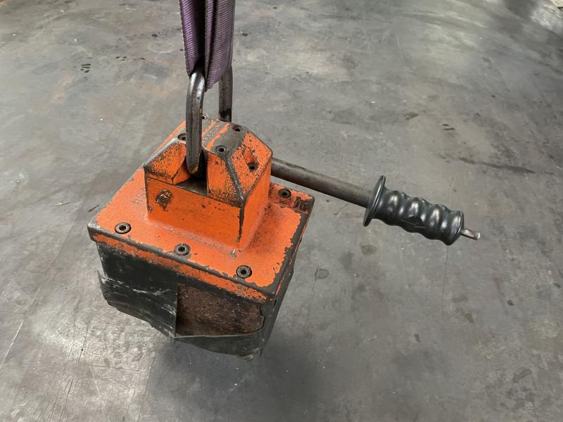 Lasthebemagnet, Kranmagnet, Hebemagnet, mech. schaltbarer Hubmagnet, mechanischer Lastmagnet