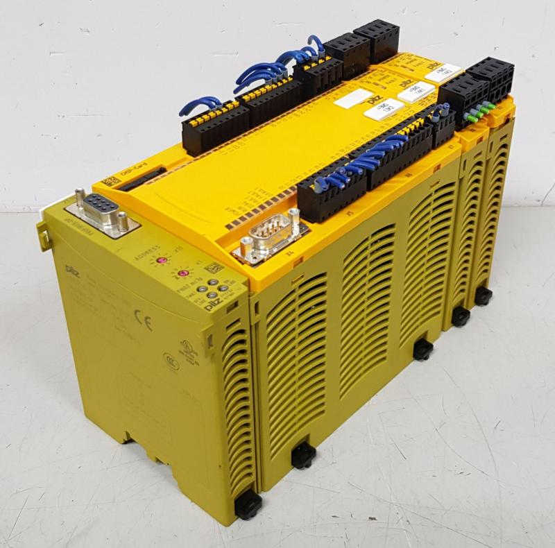 Konfigurierbare sichere Kleinsteuerung, Basisgerät mit Erweiterungen und Profibus Modul