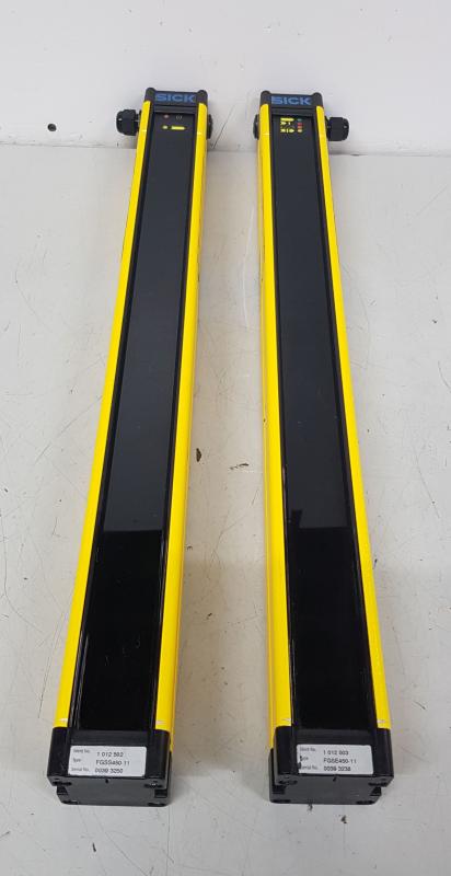 Mehrstrahl- Sicherheits- Lichtschranke, Lichtvorhang, Fingerschutz, Sender und Empfänger