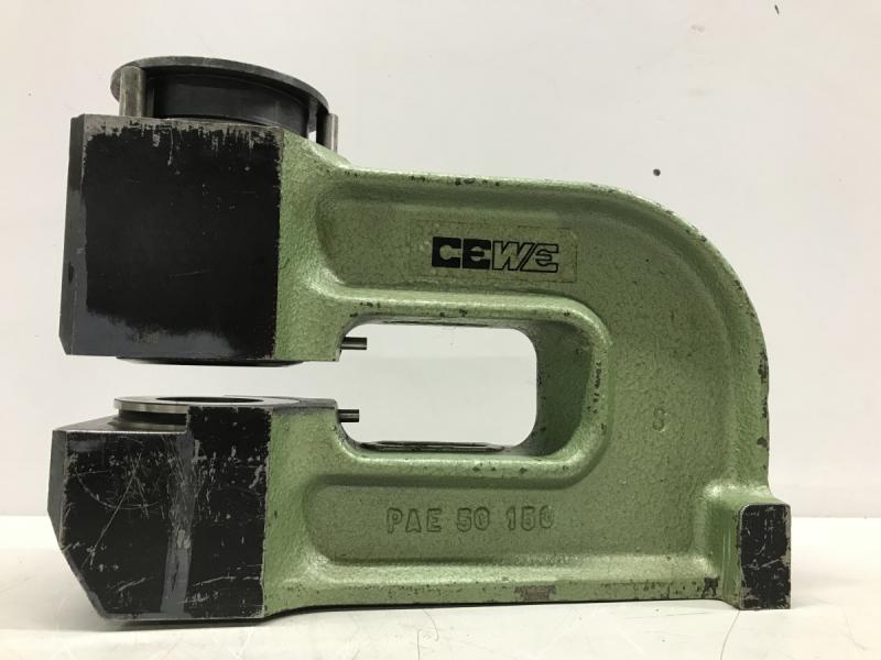 Stanzbügel, Stanzeinheit