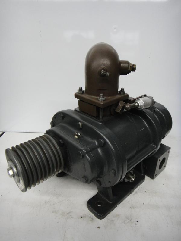 Kompressorblock, Druckstufe, Schraubenverdichter für Schraubenkompressor Kompressorblock, Druckstufe, Schraubenverdichter für Schraubenkompressor