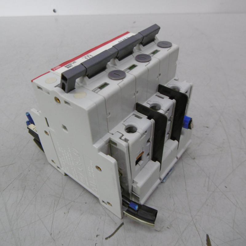 3 Phasen Leitungsschutzschalter für Gleichspannungsanwendungen, Sicherungsautomat,  Hochleistungssicherungsautomat, Niederspannungssicherung, Sicherungselement, Sicherung