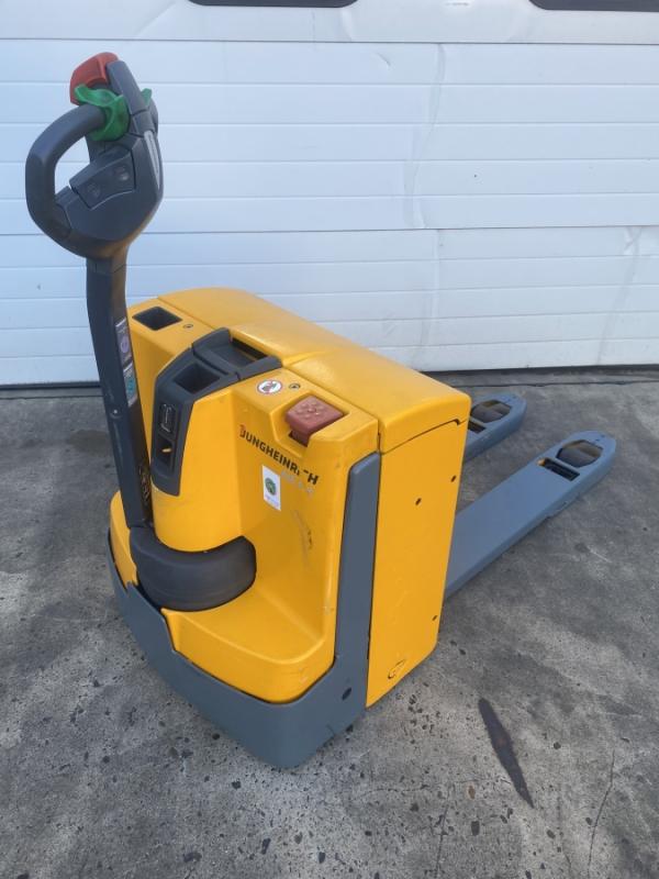 Elektro-Gehstapler, Niederflurhubwagen, Ameise, Deichselstapler Elektro-Gehstapler, Niederflurhubwagen, Ameise, Deichselstapler