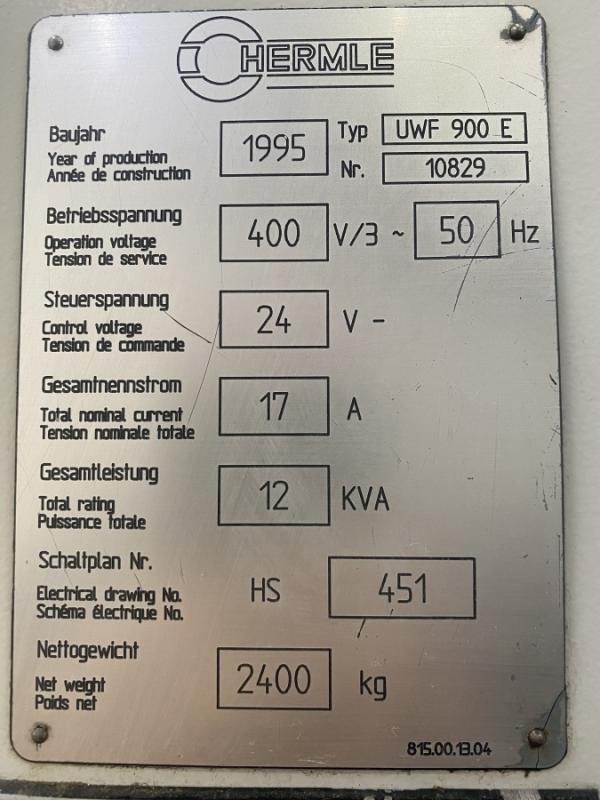 CNC Univ. Werkzeugfräsmaschine