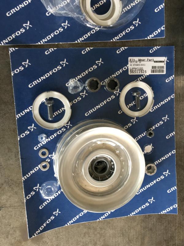 Vertikale mehrstufige Hochdruckkreiselpumpe, Neuwertige Kreiselpumpe als Ersatzteilspender