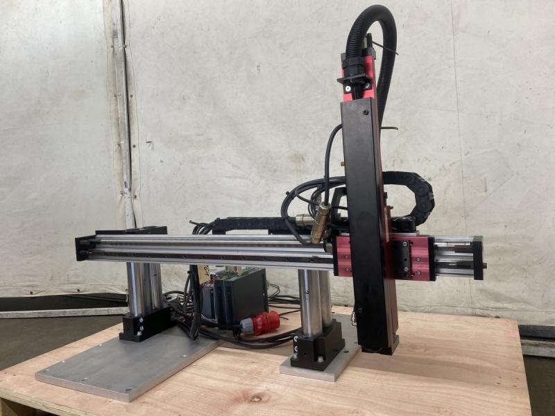 2 Achs Linearführung mit Linearmotoren - Slide Arm Pick and Place mit Linearführungen für Automation