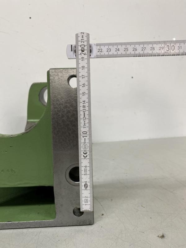 Gegenlager zum Horizontalfräsen, Lagerbock mit Stützlager für lange Fräsdorne, Horizontalbarbeitung