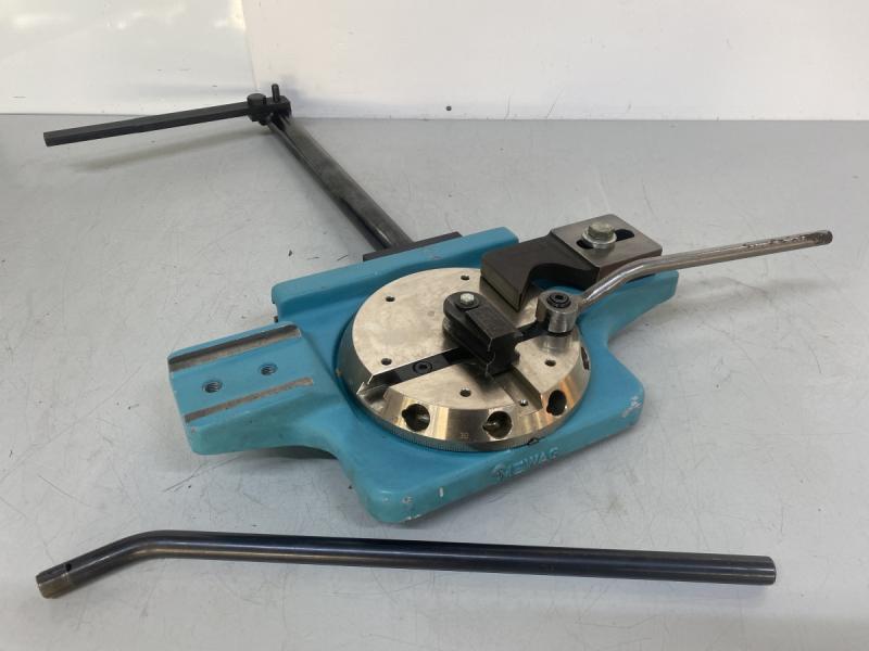 Manueller Handrohrbieger, Rohrbiegegerät bis Ø 16 mm, Dornbiegemaschine